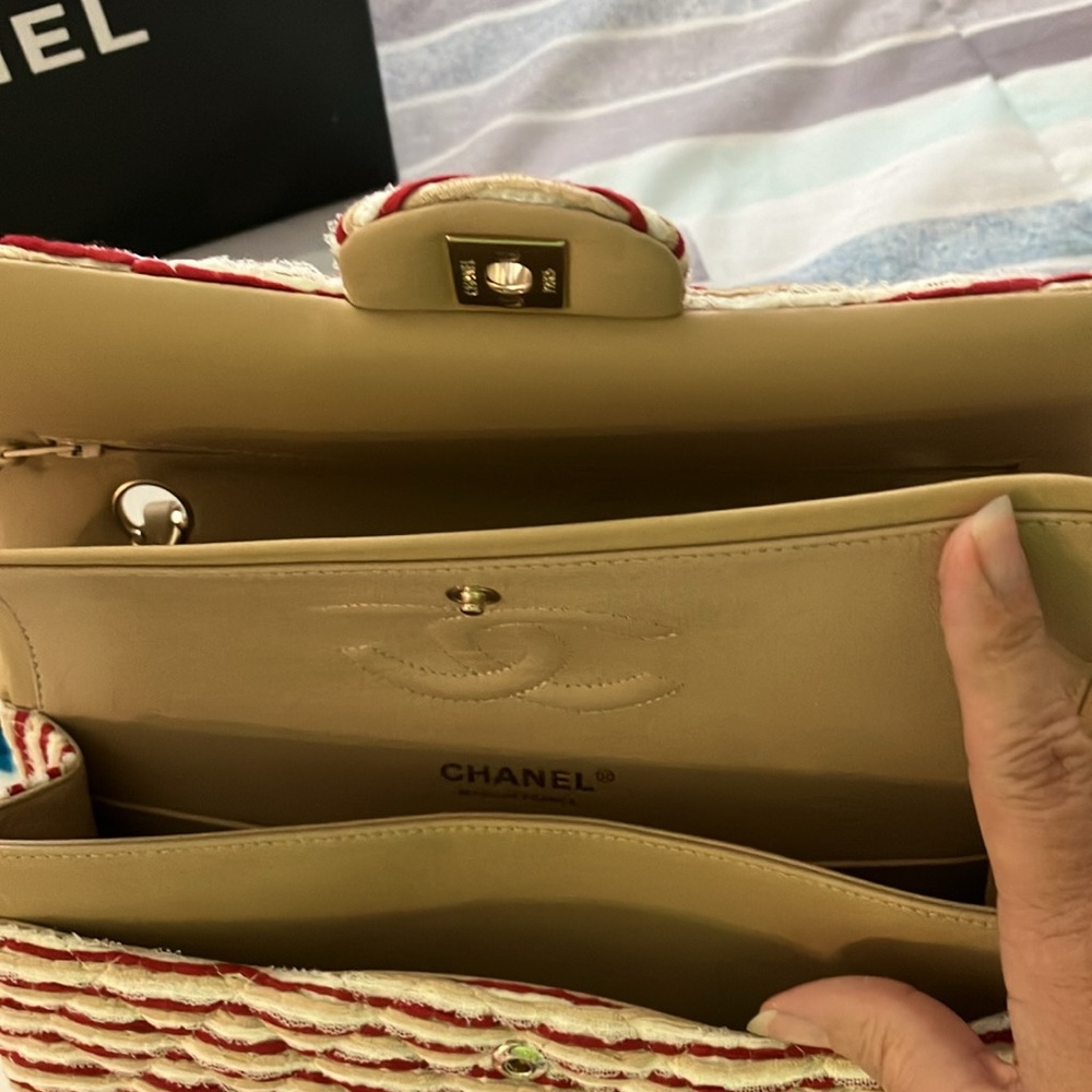 Chanel Classic Beige & red Striped Double Flap Bag 2014 - Picture 16 of 17